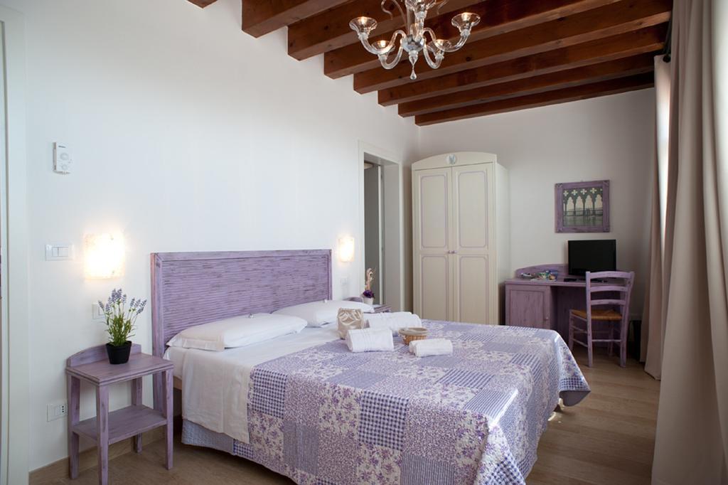 Villa Myosotis Мирано Номер фото